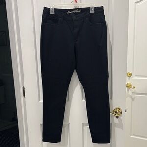 Universal Thread Women's Black Skinny Jeans Size 12 Short